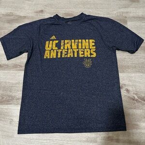 Adidas x UC Irvine Large Crew Neck shirt